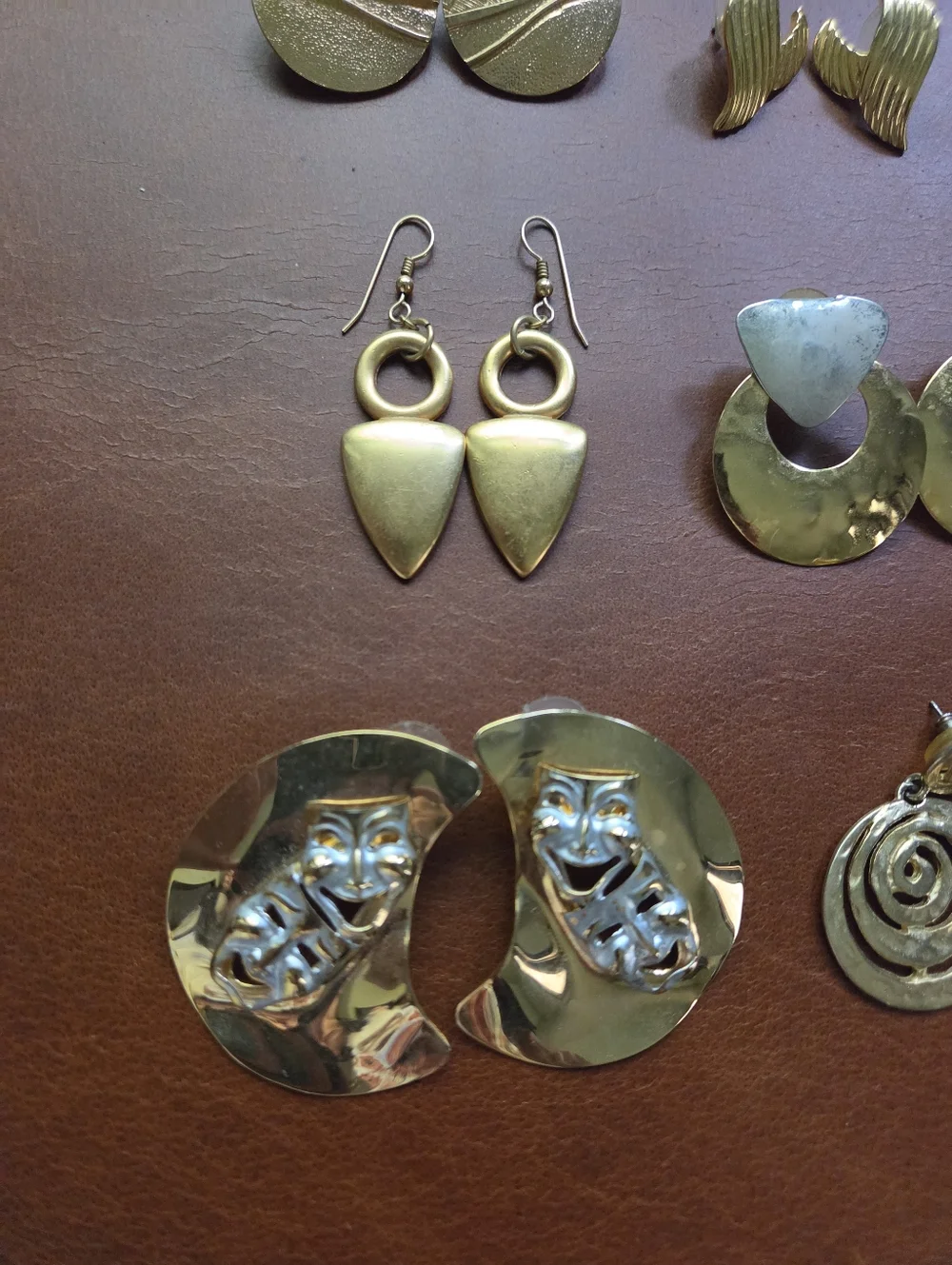 Vintage Lot‎ Bundle Hammered Gold Chunky Earrings